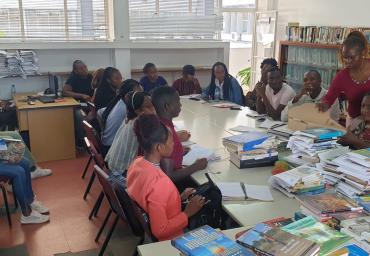 Visita_Biblioteca (2)